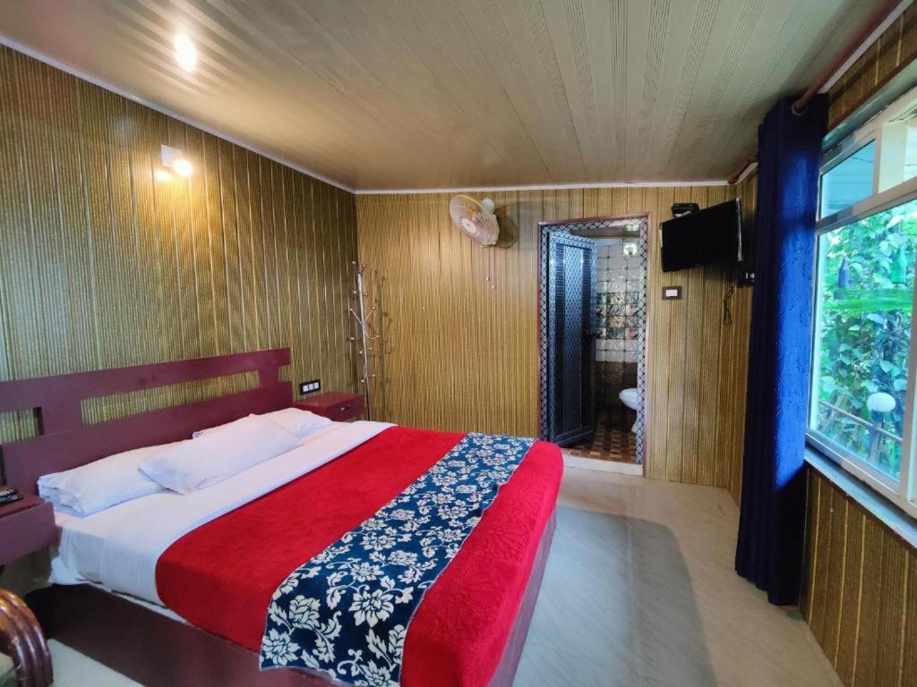 Munnar Home Stay Teadrops Plantation Villa Exterior photo