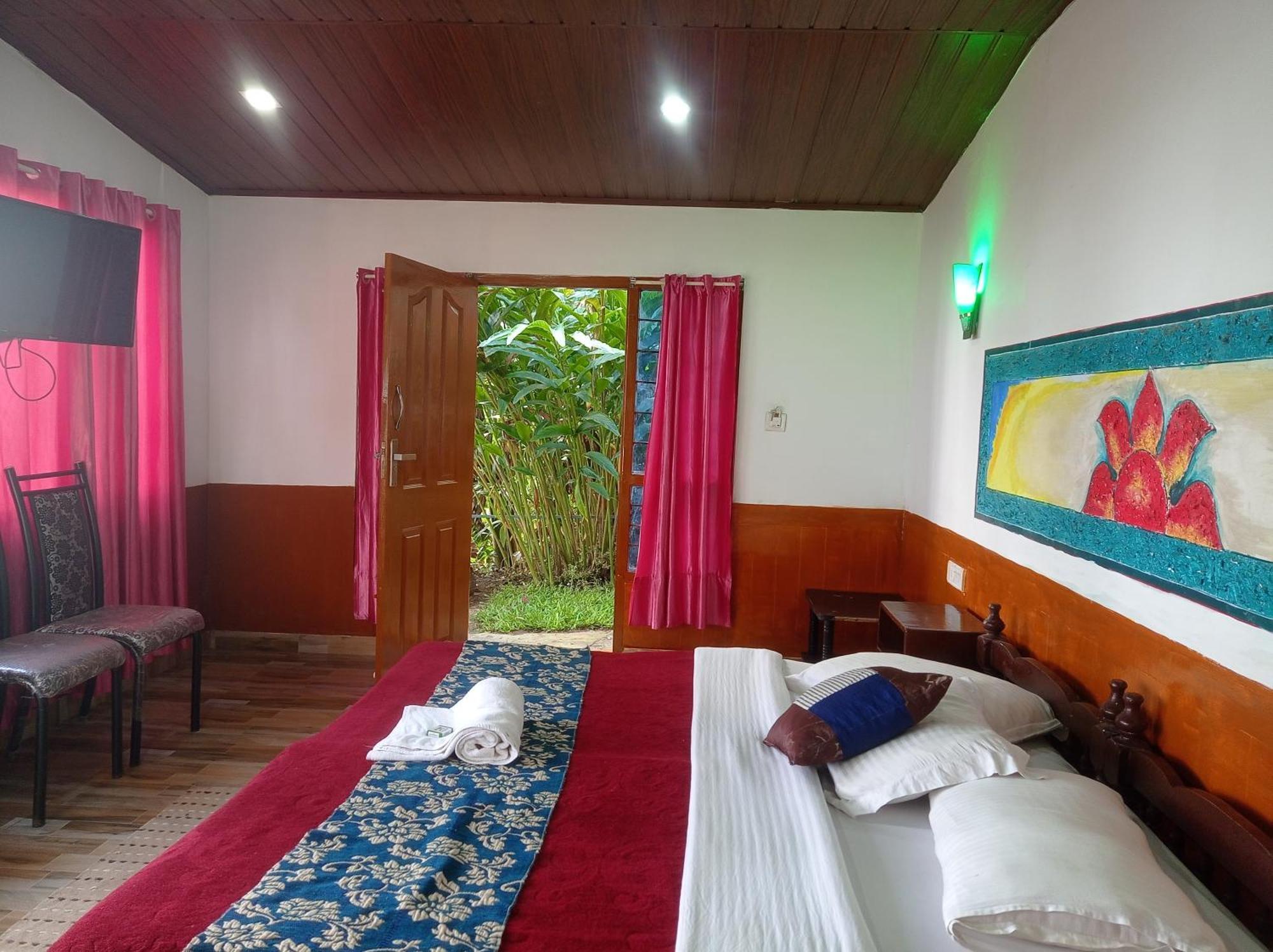 Munnar Home Stay Teadrops Plantation Villa Exterior photo
